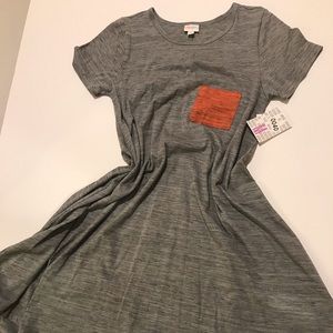Lularoe Carly sz MD (buy 2 or more get 10%off!!)